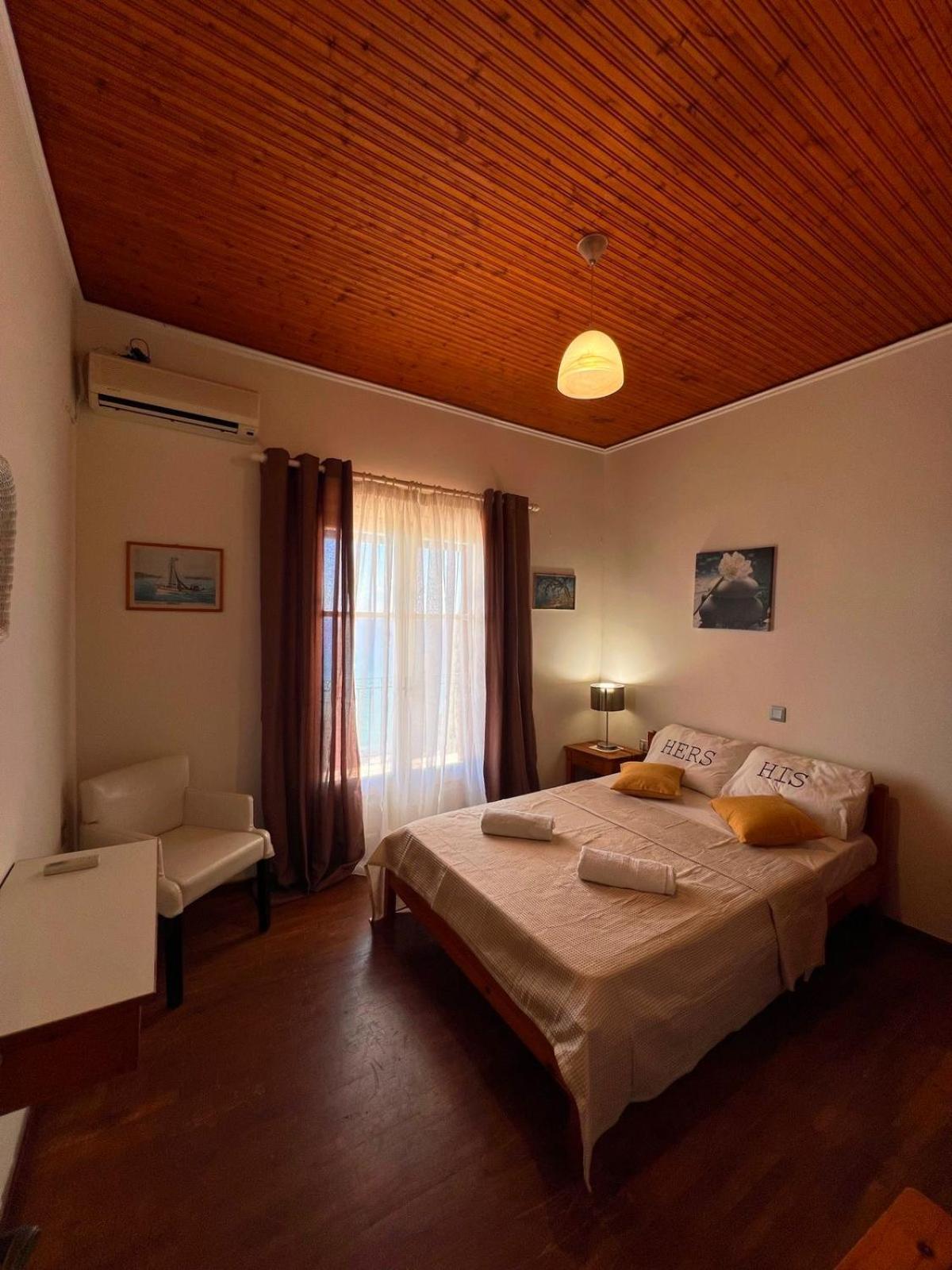 Stefanos Apartments By Sv Alians Agios Gordios  Exterior foto